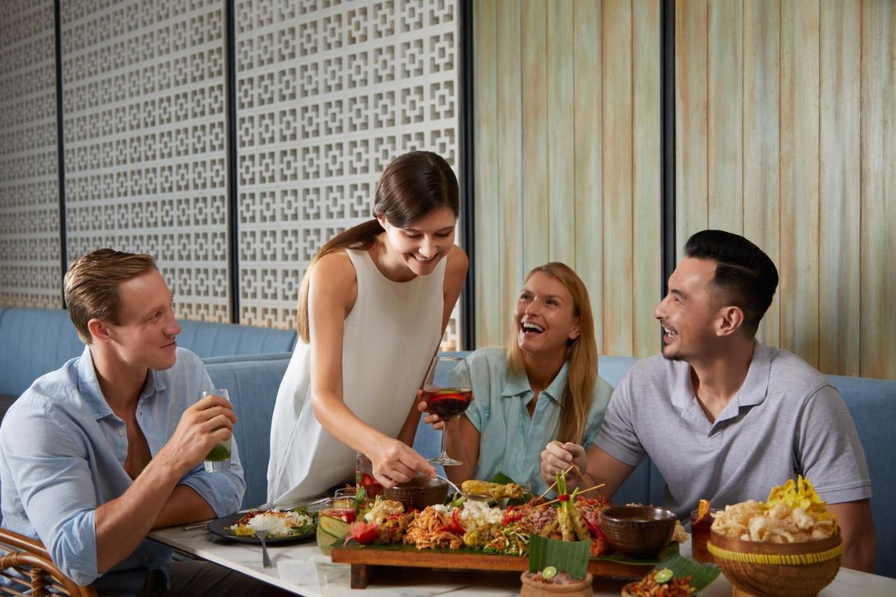 Sheraton Bali Kuta Resort Екстер'єр фото A restaurant in Dubai