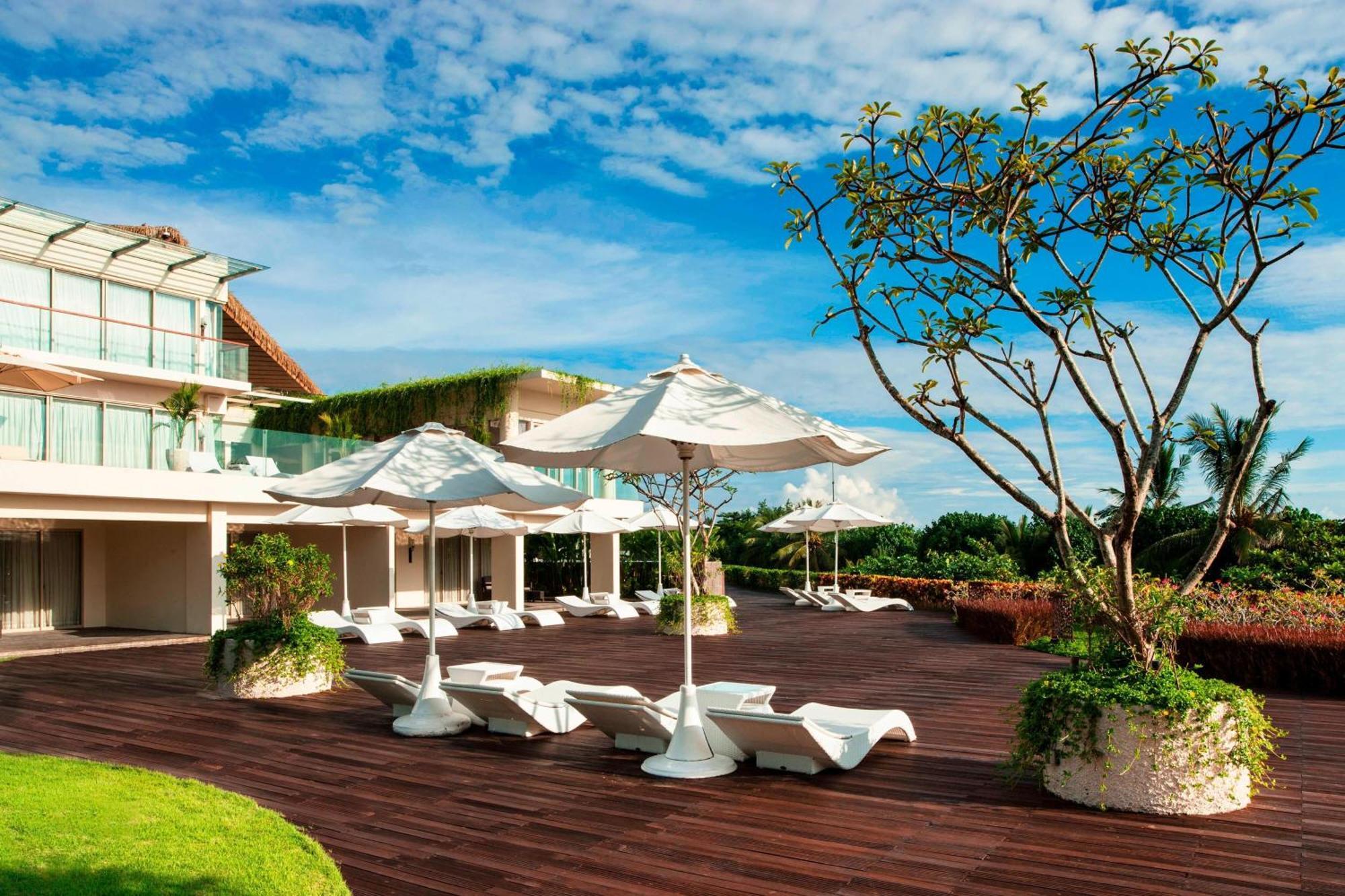 Sheraton Bali Kuta Resort Екстер'єр фото The Deck at The Westin Resort & Spa, Cancun