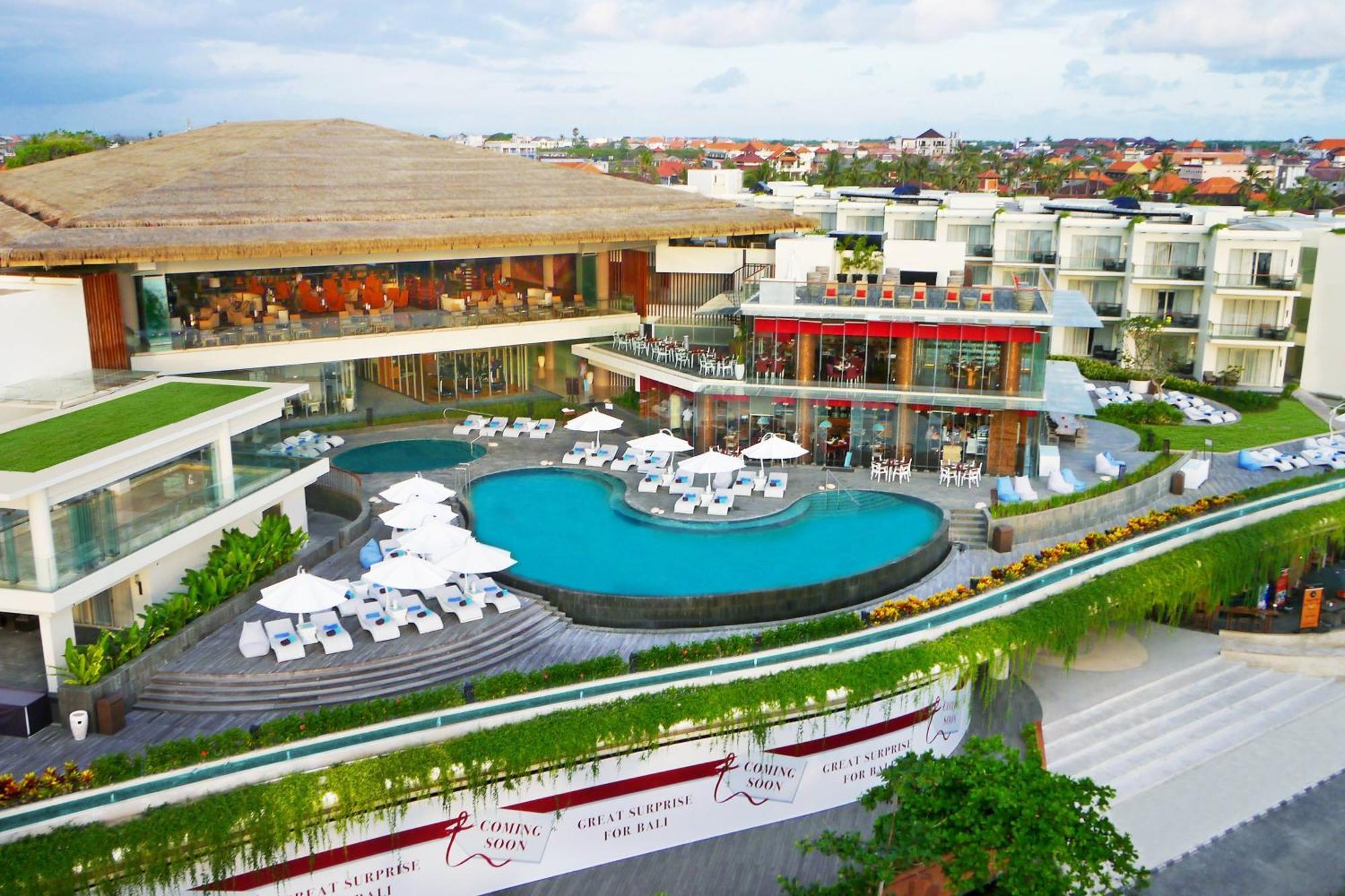 Sheraton Bali Kuta Resort Екстер'єр фото The Village